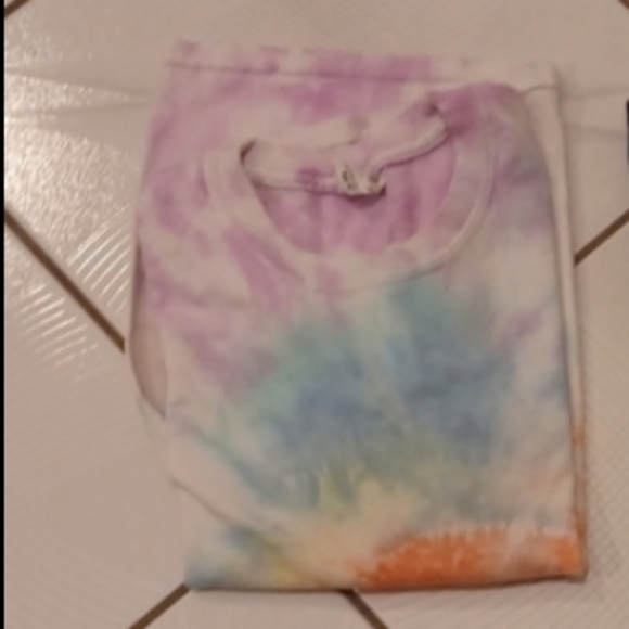 $4 Add-on Tie-Dye Tee - Size Medium (Youth) - Picture 4 of 4